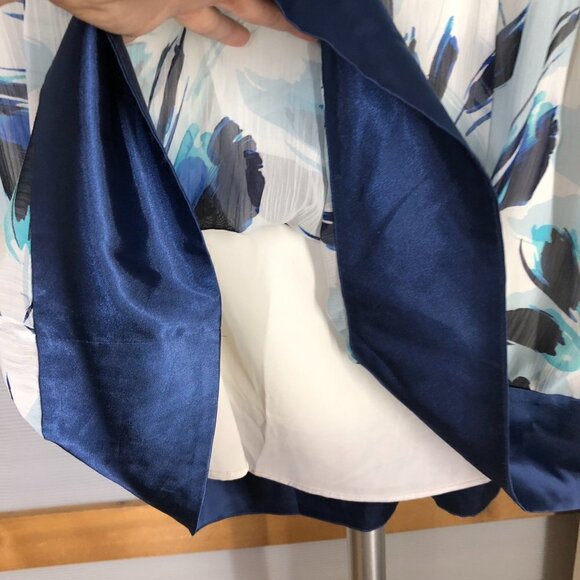 Anthro Lapis Blue White Pleat A-Line Floral Satin Hem Lined Skirt Sz M - Picture 5 of 8